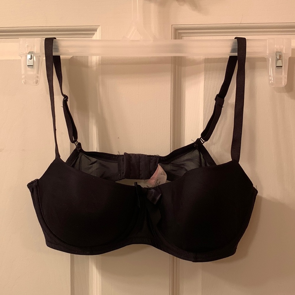 Black 34D Underwire Victoria's Secret Bra